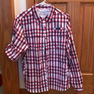 Like new Columbia sport shirt